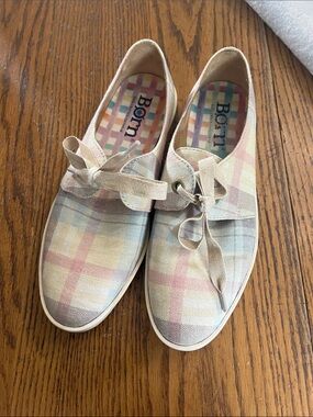 Born Plaid Pastel Canvas Lace-Up Sneakers in Pink, Blue, Cream